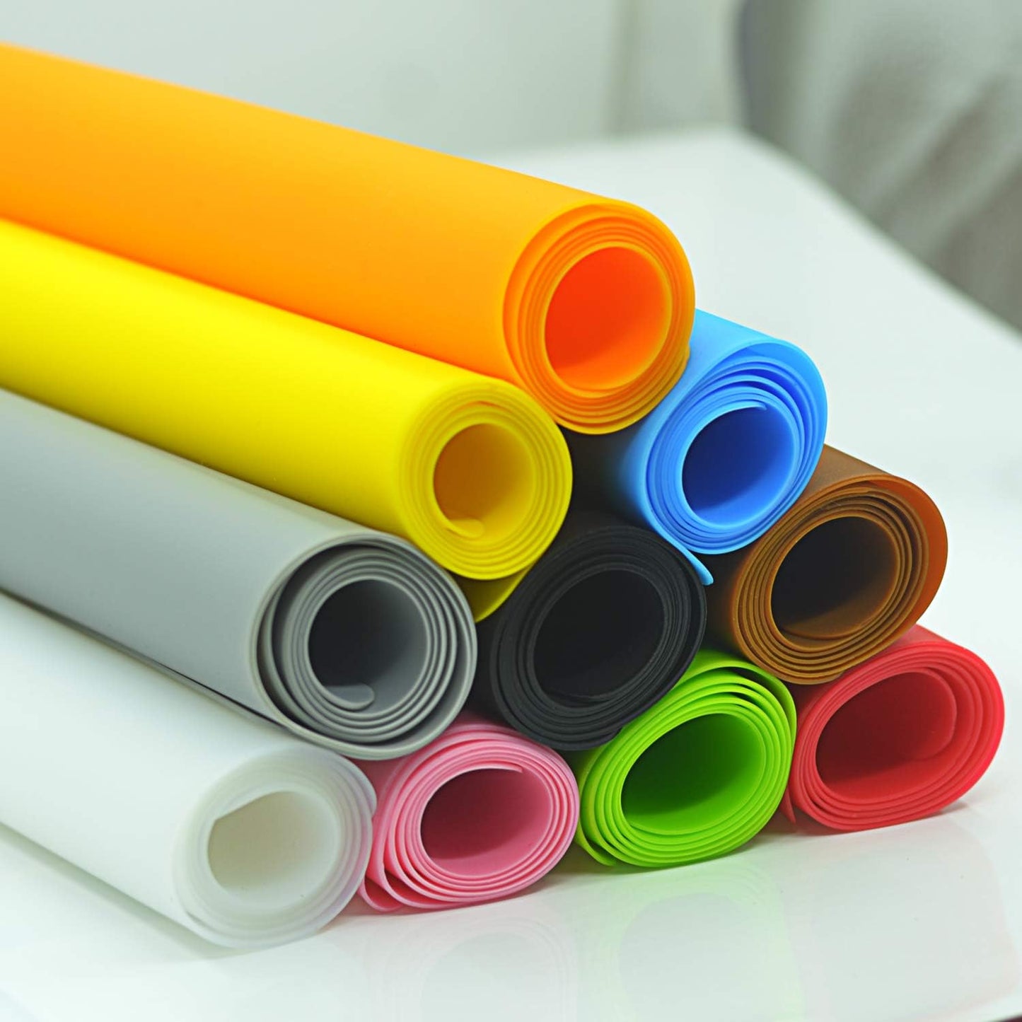 Silicone Placemats, Food-Grade Non-Slip Waterproof, Dining, Stain Resistant, Countertop Protector, Kitchen Counter Mat, Heat Resistant, Baking mat Dishwasher Safe (23.6"×15.7"-2pack, Yellow)