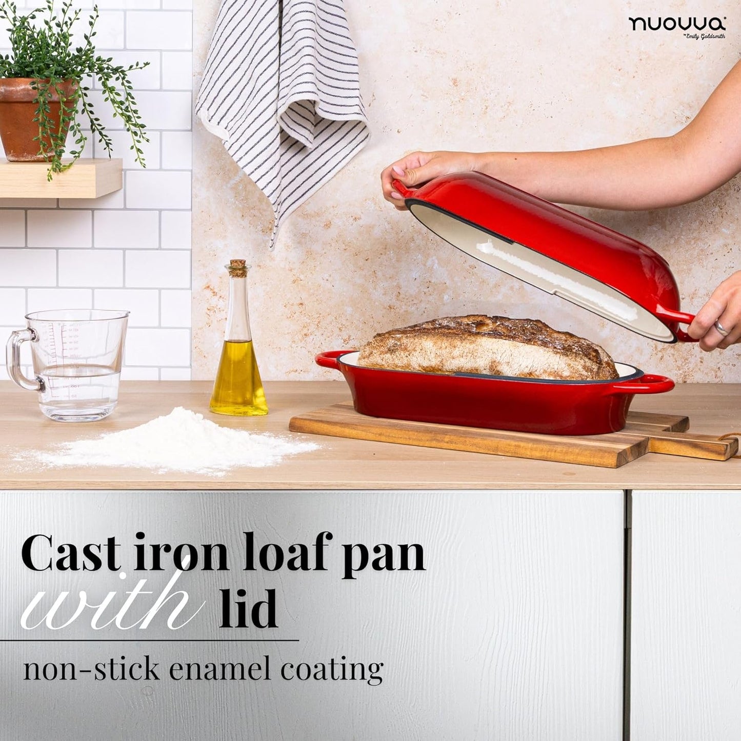 Enamelled Cast Iron Bread Loaf Pot – Dutch Oven For Sourdough Bread Baking – Oven Safe Non Stick Bread Pot – Rectangular, Red, 34cm x 16cm – by Nuovva