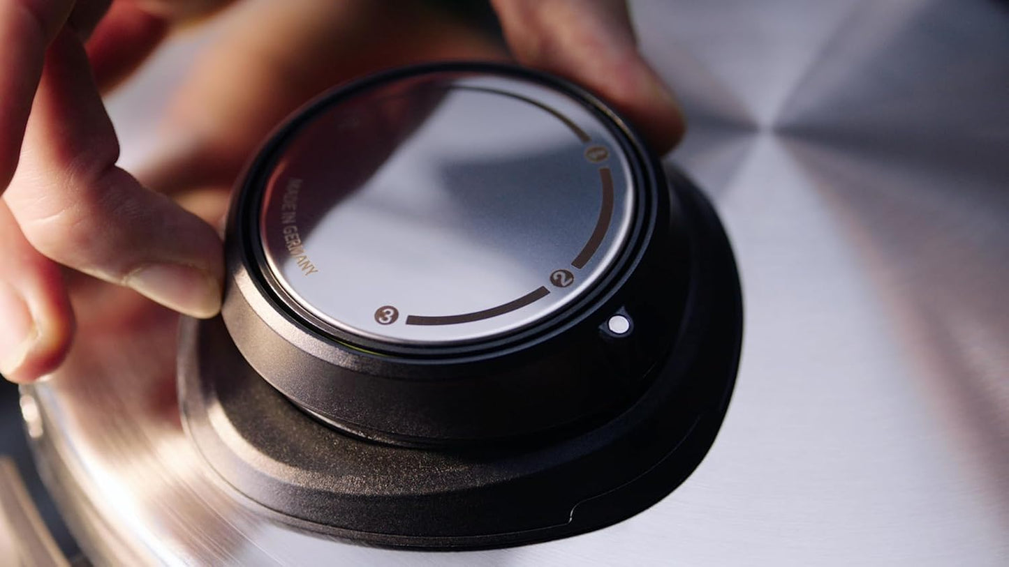 Fissler Vitavit Premium Pressure Cooker with Steamer Insert, 2.6 Quart