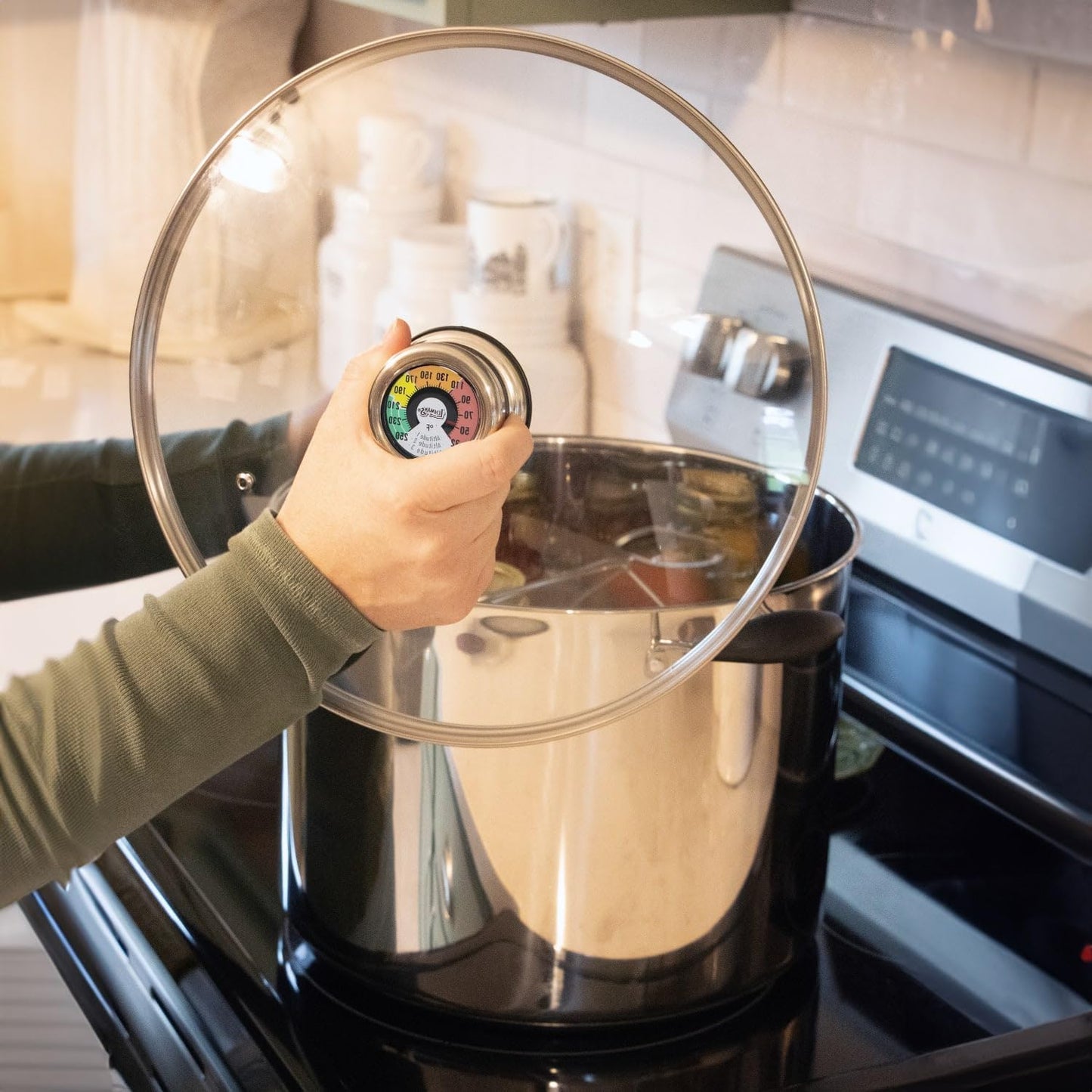 Lehman's 21.5-Quart Water Bath Canner with Pressure Gauge, Durable Stainless Steel Stockpot for Home Canning and Preserving, Silver