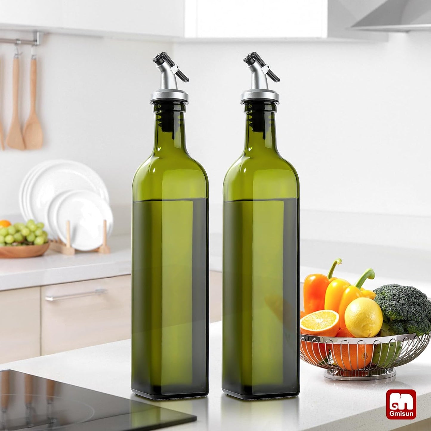 GMISUN Olive Oil Dispenser Bottle 1 Pack, Olive Oil Dispenser for Kitchen 17oz, Glass Cooking Soy Sauce Bottle Container Cruet with Plastic Pourer Spout, Green