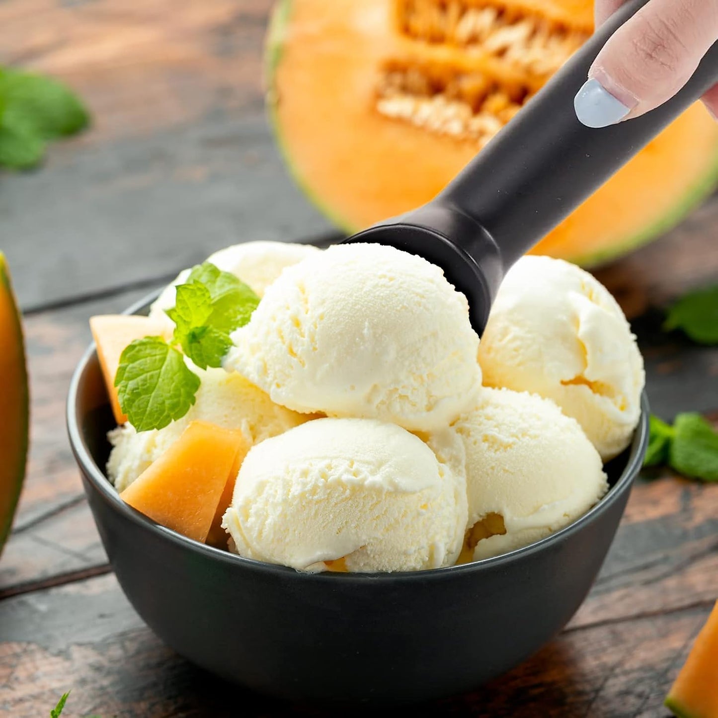 Gejoy 12 Pcs Ice Cream Scoop 7 Inch Nonstick Anti Freeze Ice Cream Scooper Aluminum Design Dessert Spoon for Gelatos Frozen Yogurt Fruit Sundaes Sorbet Almond Cookie Dough (Black and Silver)