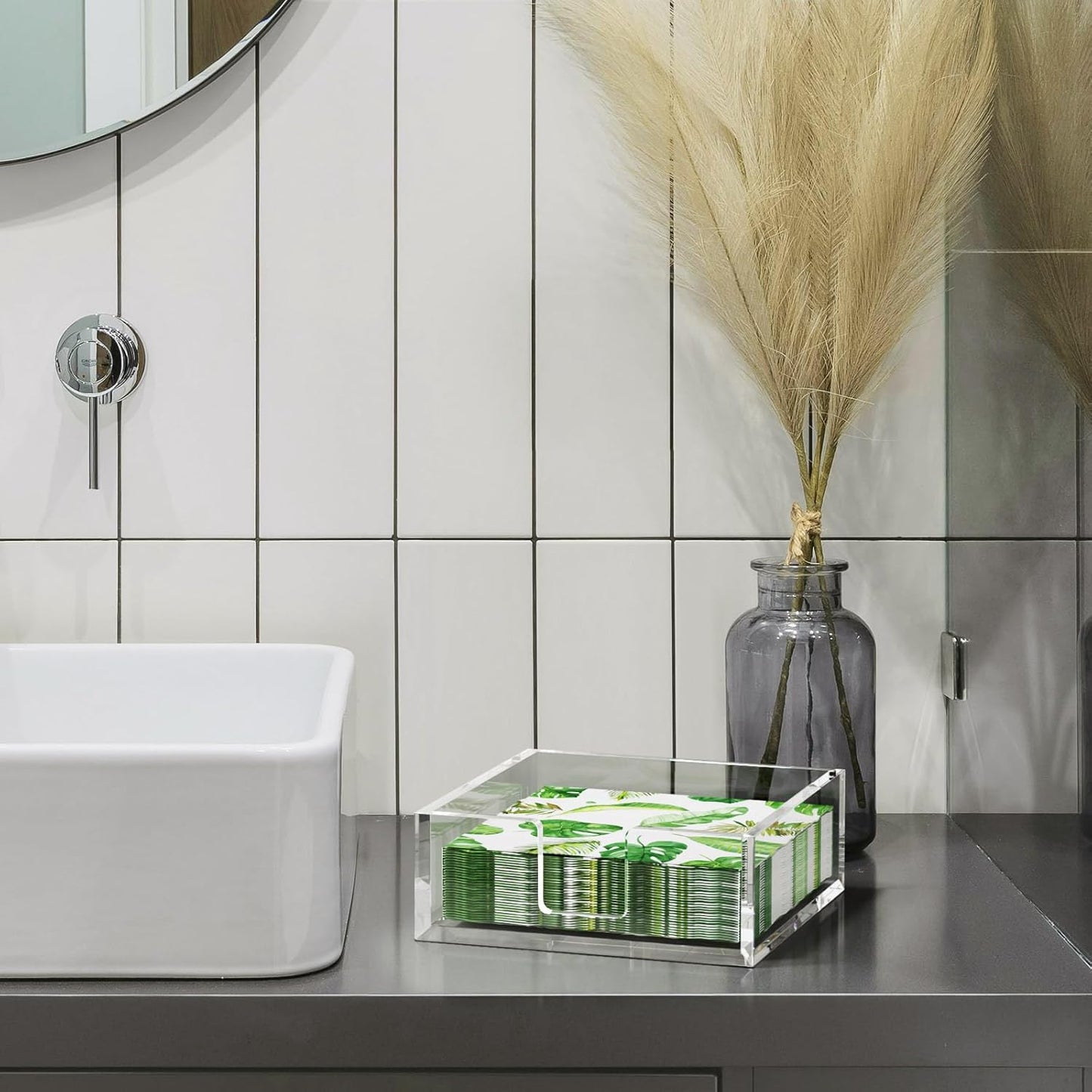 HIIMIEI Acrylic Napkin Holder for Table: Square Cocktail Napkin Dispenser, Flat Guest Towel Holder Tray, Disposable Hand Towel for Bathroom, Kitchen, Bar, Dinner, Party（Clear）