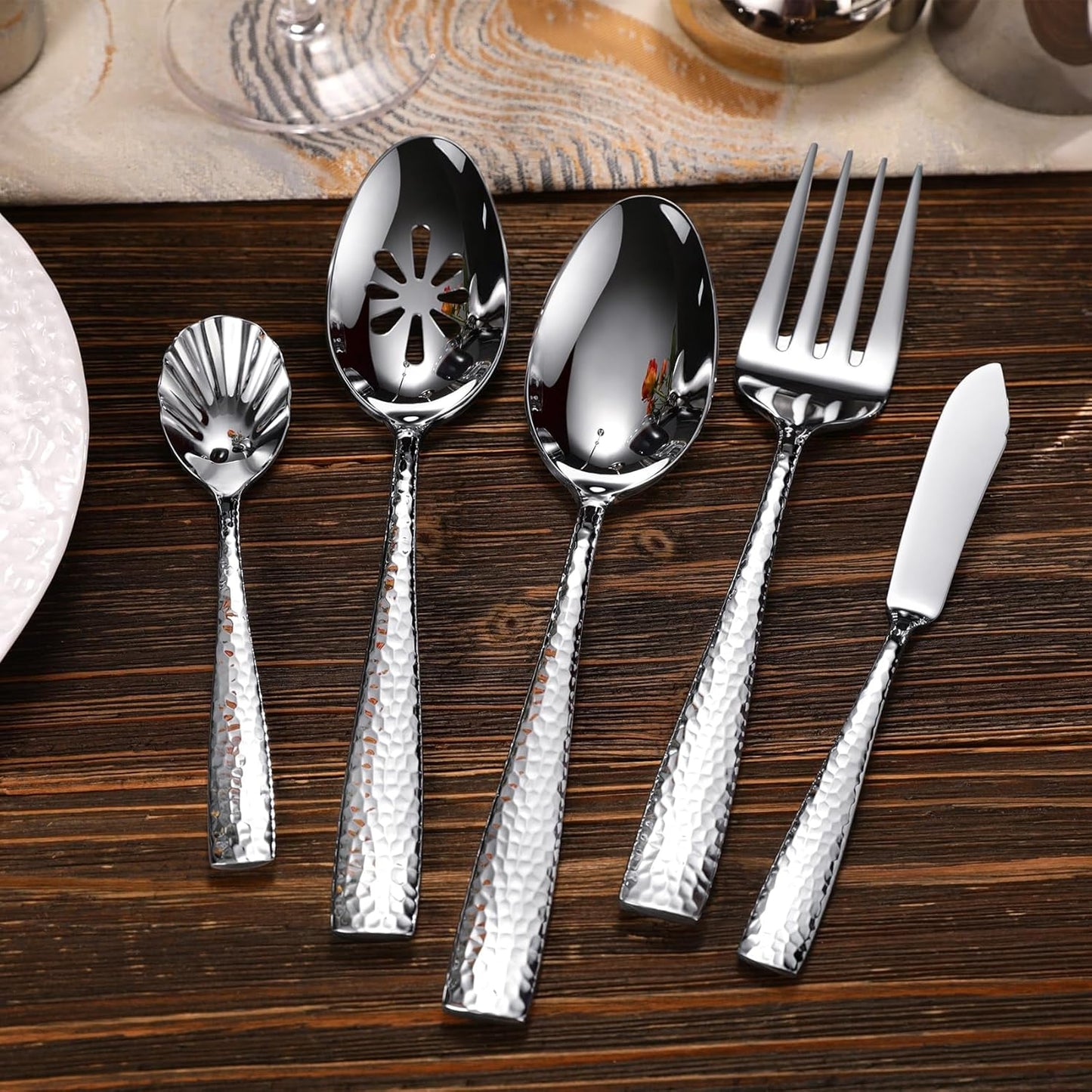 KEAWELL Premium 20/45/65 Piece Louis Hammered Silverware Set with Squared Edge, 18/10 Stainless Steel, Service for 4/8/12, Fine Flatware Set, Dishwasher Safe (65)