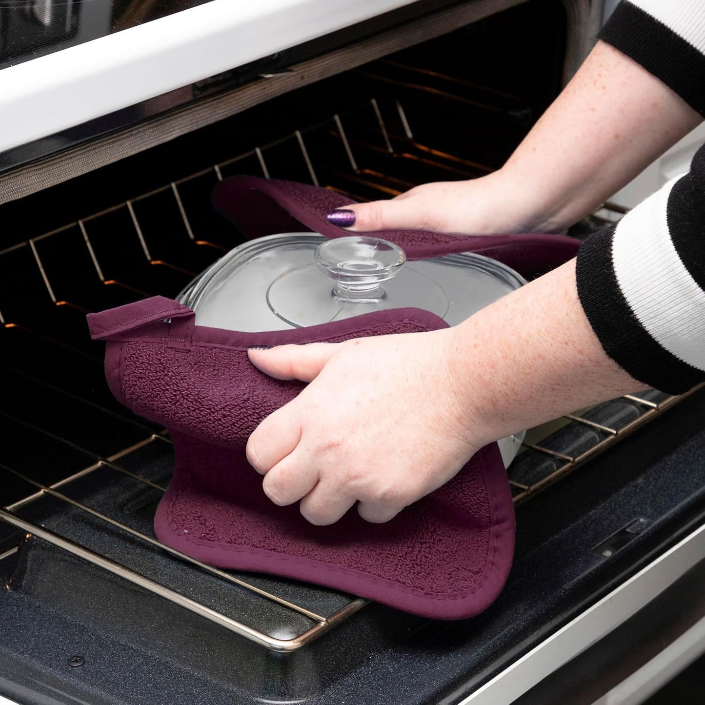 RITZ Terry Potholder & Hot Pad: Unparalleled Heat Resistant, Durable 100% Cotton – Ergonomically Designed for Optimal Grip – Easy-Care Machine Washable – 2-Pack, Beet