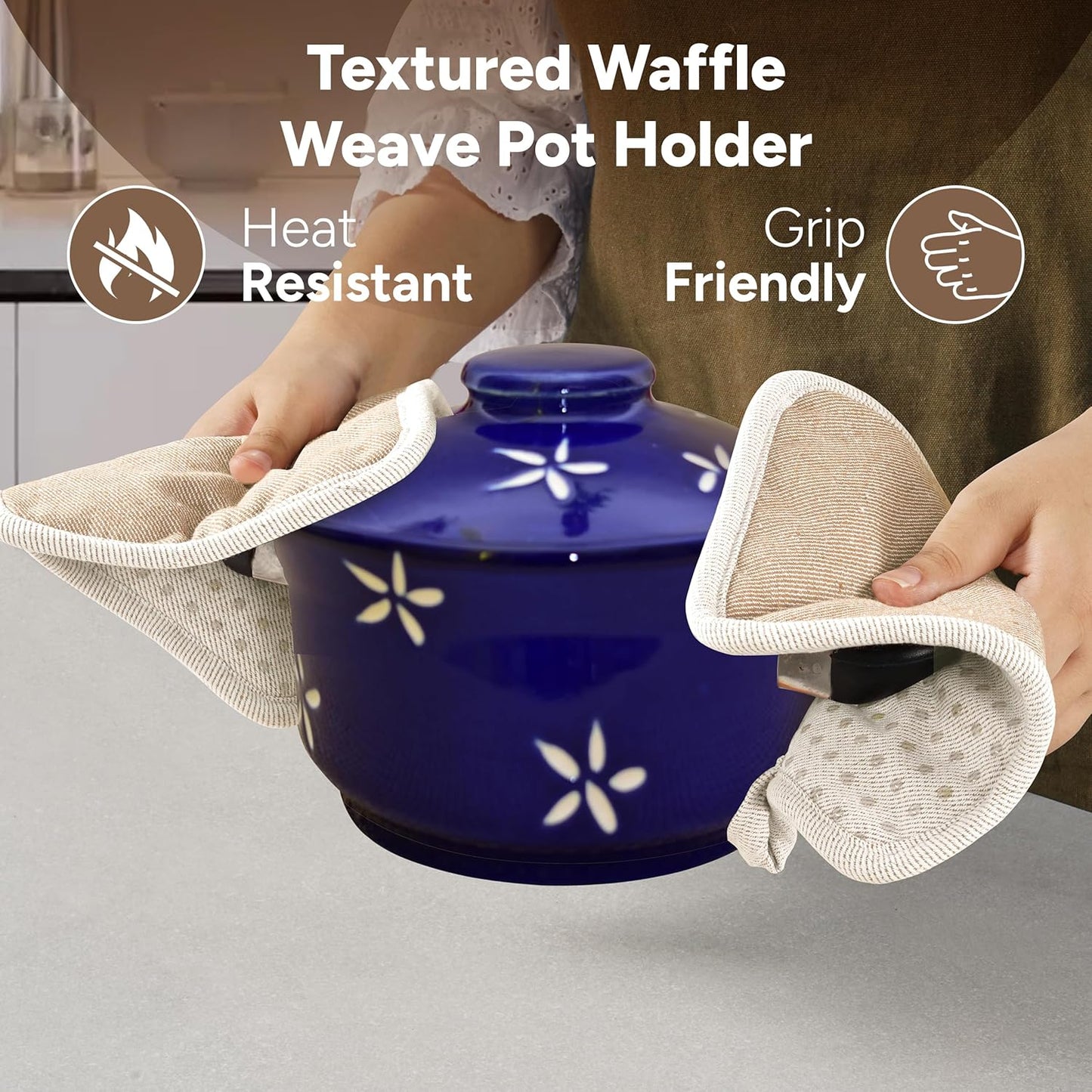 Casa Platino Mini Oven Mitts & Silicone Pot Holders, 4-Piece – Heat Resistant Gloves for Cooking & BBQ, Hot Pads for Kitchen – Withstands Up to 500°F, Non-Slip & Machine Washable – Beige