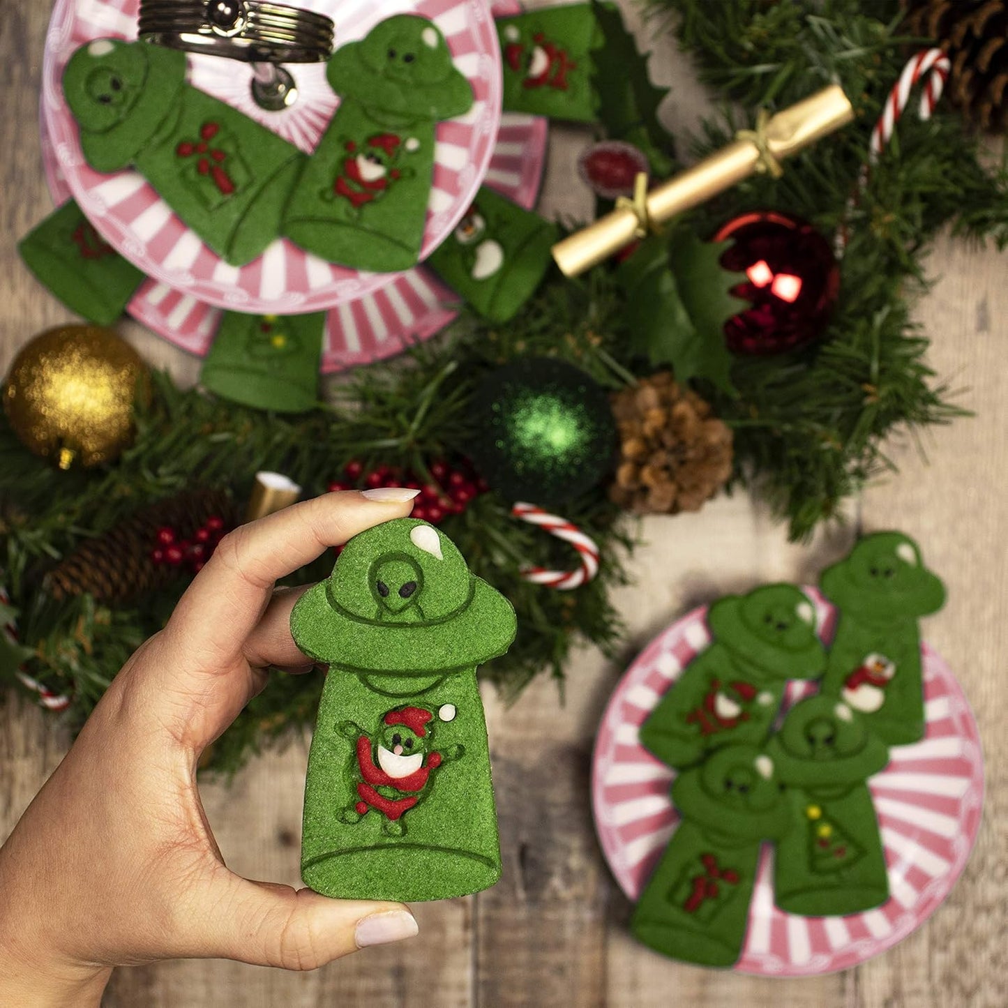 UFO Abducts Santa Claus cookie cutter, 1 piece - Bakerlogy