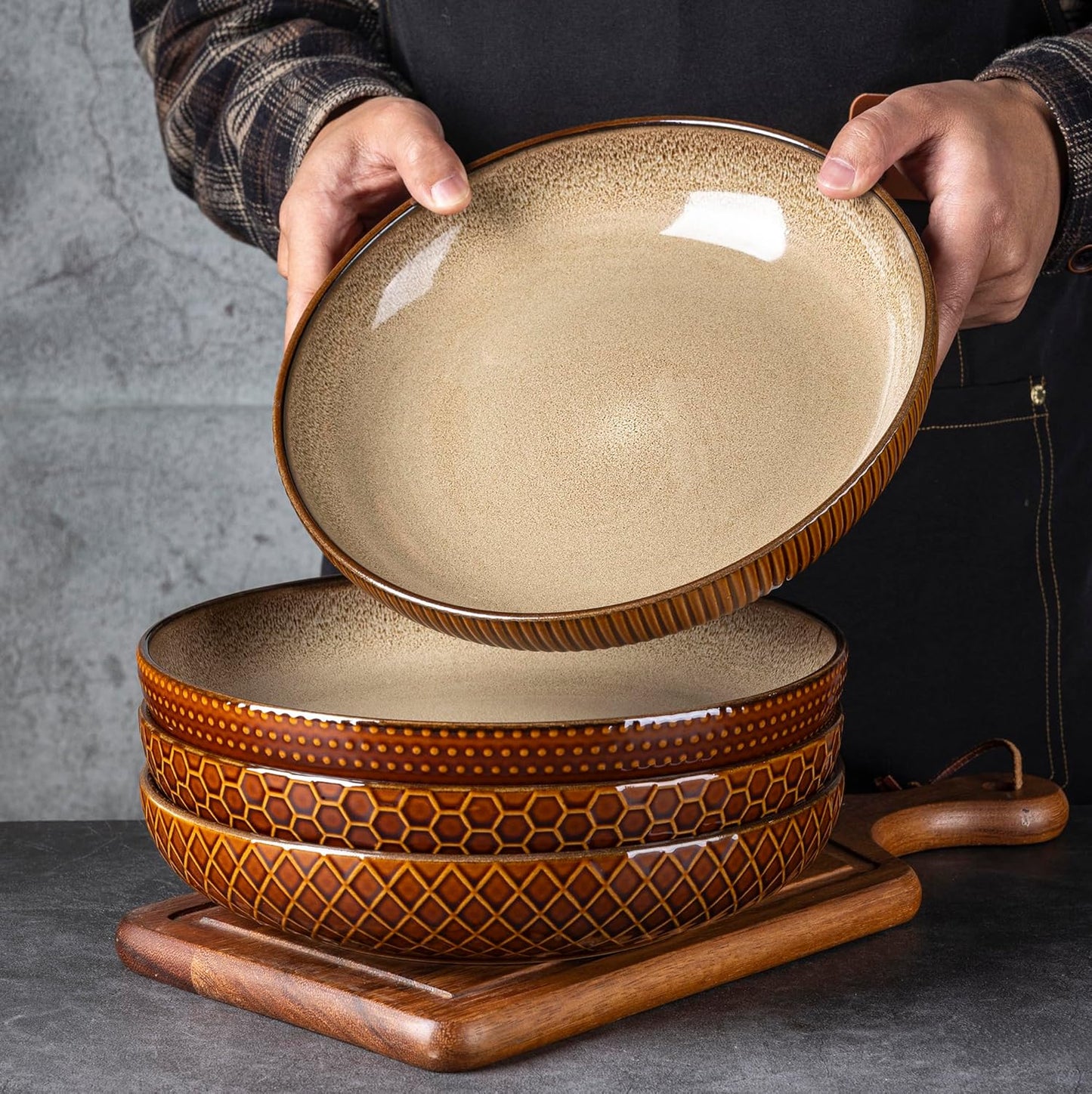 GBHOME 9.5'' Large Pasta Bowls, 42 Ounce Stoneware Salad Bowls for Kitchen, Ceramic Serving Bowls With Textured Pattern for Pasta,Fruit, Stews,Noodle, House-warming Gift, Set of 4-Caramel